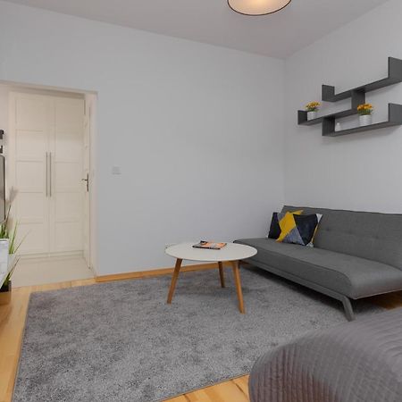 Kolejowa Apartments Warsaw By Noclegi Renters Екстер'єр фото