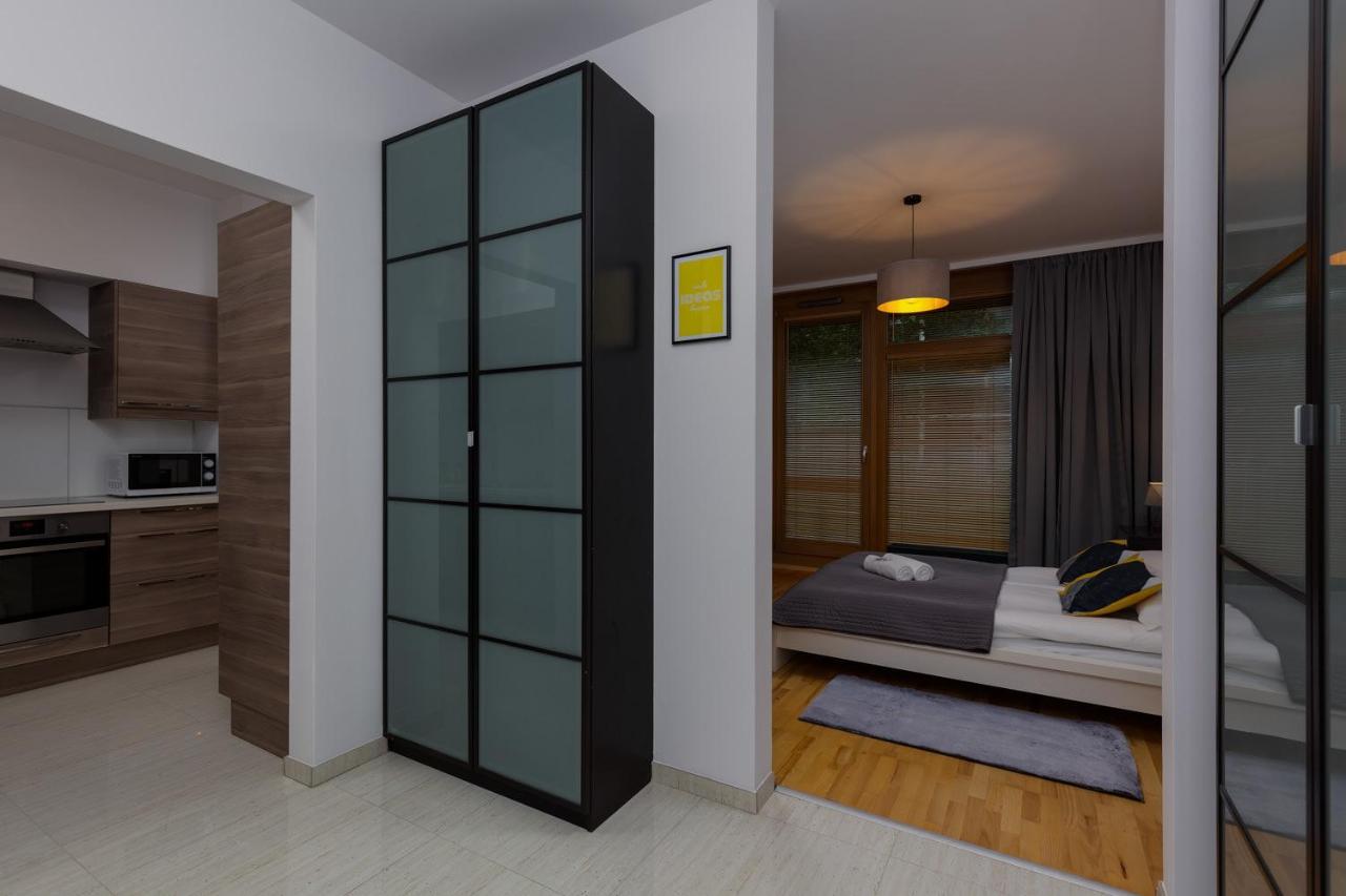 Kolejowa Apartments Warsaw By Noclegi Renters Екстер'єр фото