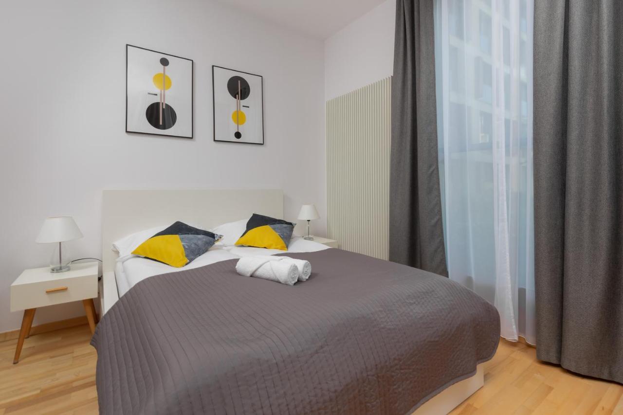 Kolejowa Apartments Warsaw By Noclegi Renters Екстер'єр фото