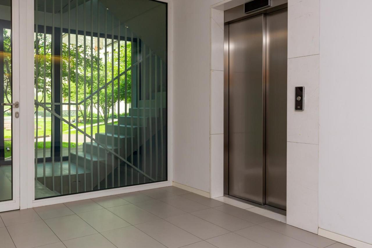Kolejowa Apartments Warsaw By Noclegi Renters Екстер'єр фото